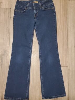 Classic Women's Bootcut Jeans in Dark Blue